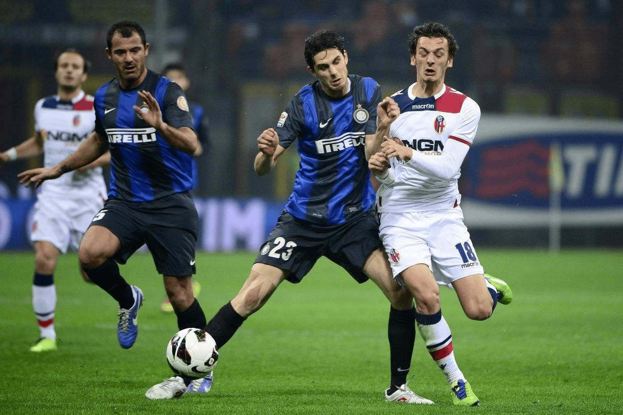 九游在线玩 -包含葡超关键时刻再迎强敌；塞维利亚伤情更新；主帅态度——更衣室稳定；临场指挥获称赞的词条